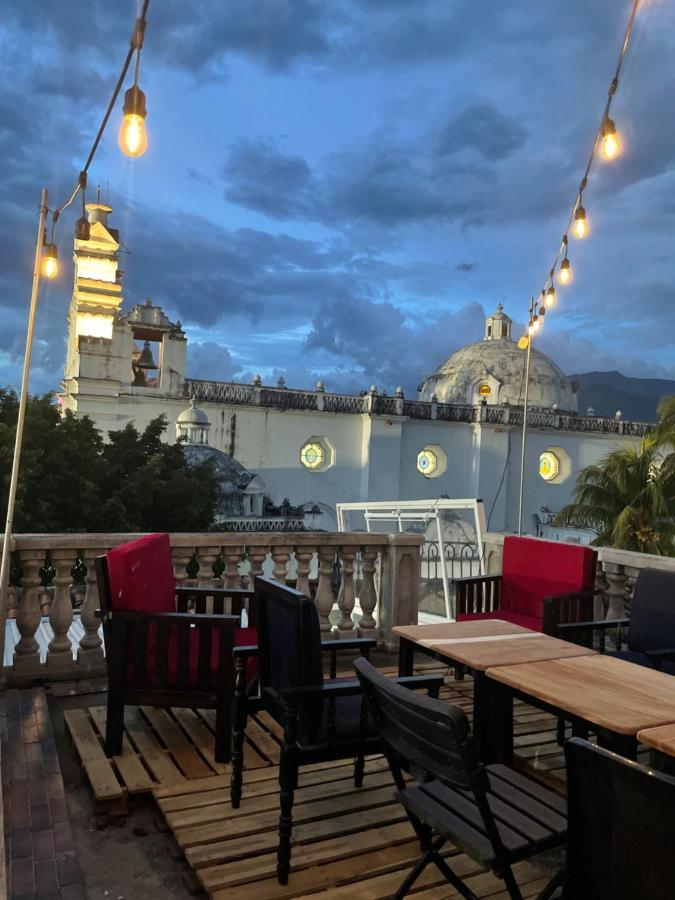 Hostal Y Restaurante La Toscana Metapan Екстер'єр фото