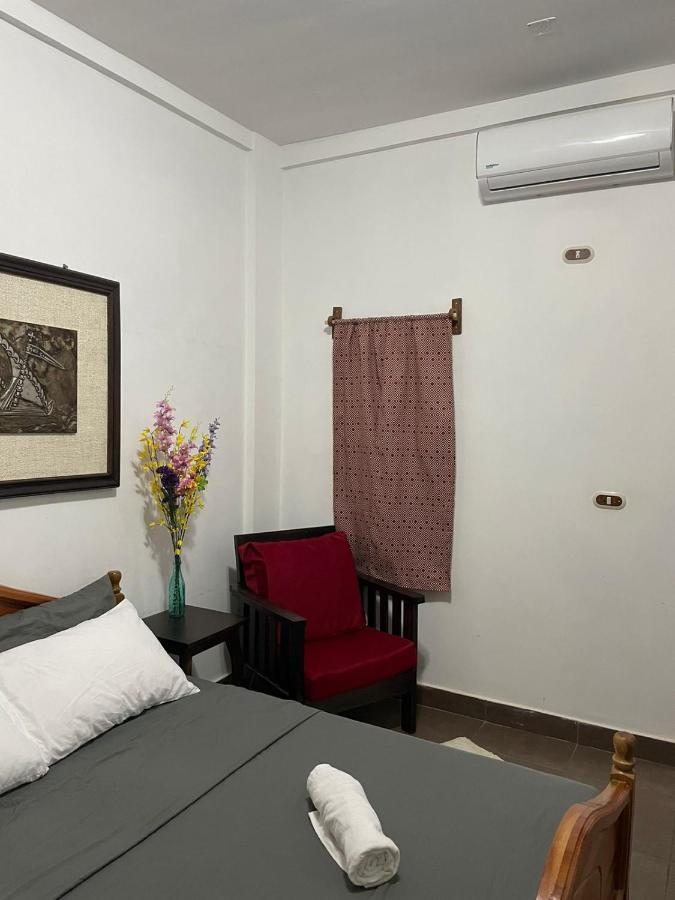 Hostal Y Restaurante La Toscana Metapan Екстер'єр фото